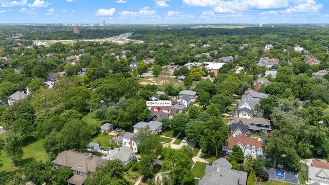 4204 Forest Avenue, Western Springs, IL 60558