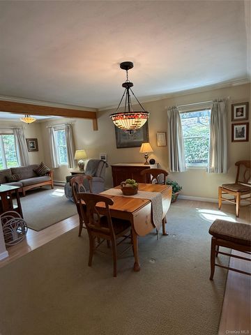 7 Francis Street, Wading River, NY 11792