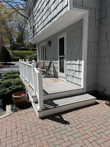7 Francis Street, Wading River, NY 11792