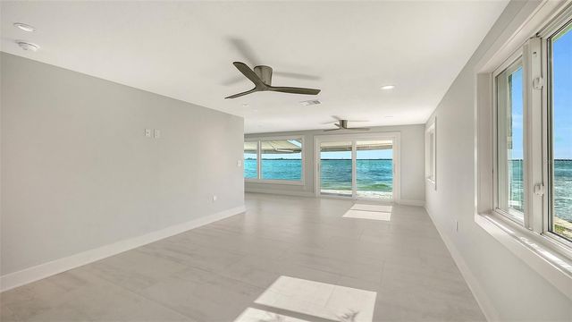 948 SPANISH DRIVE S, Longboat Key, FL 34228