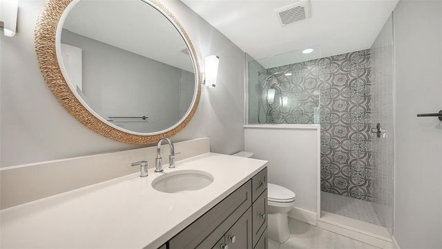 948 SPANISH DRIVE S, Longboat Key, FL 34228