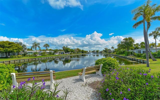 948 SPANISH DRIVE S, Longboat Key, FL 34228