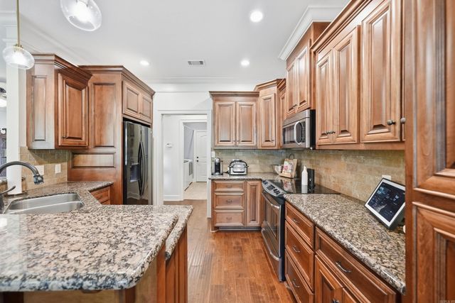 25 Colt Loop, Greenbrier, AR 72058
