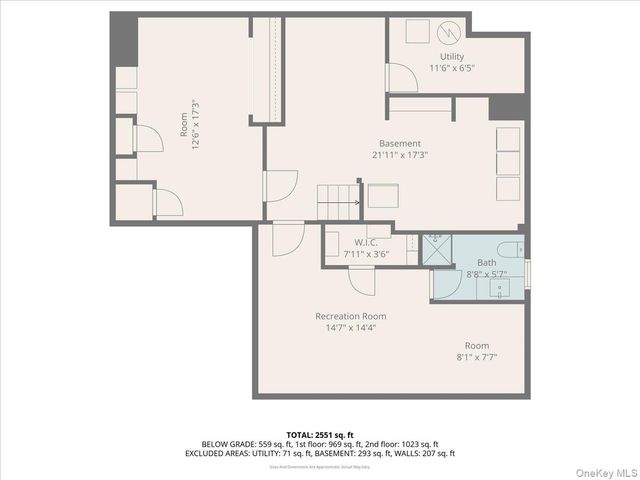 44 E End Avenue, Hicksville, NY 11801