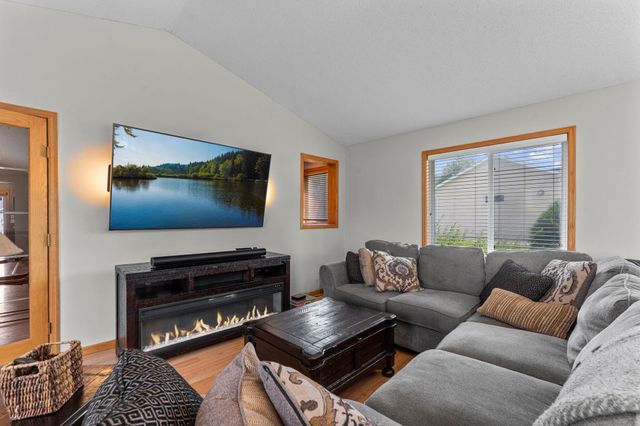 17330 Bataan Street NE, Ham Lake, MN 55304
