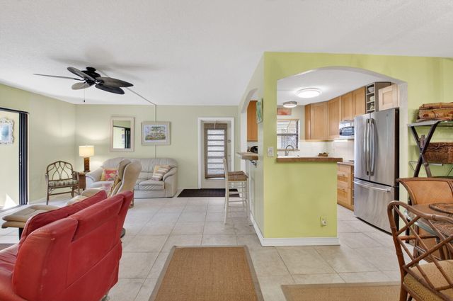 501 Dotterel Road 26b, Delray Beach, FL 33444