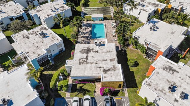 501 Dotterel Road 26b, Delray Beach, FL 33444