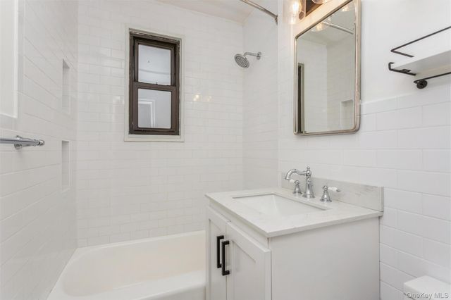 154 Martling Avenue 5-J6, Tarrytown, NY 10591