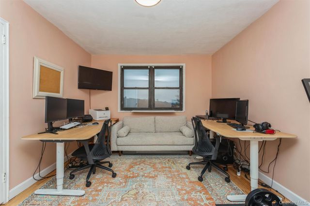 154 Martling Avenue 5-J6, Tarrytown, NY 10591