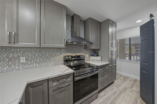 8150 BRENT STREET 725, Port Richey, FL 34668
