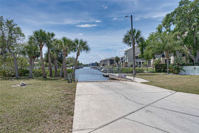 8150 BRENT STREET 725, Port Richey, FL 34668