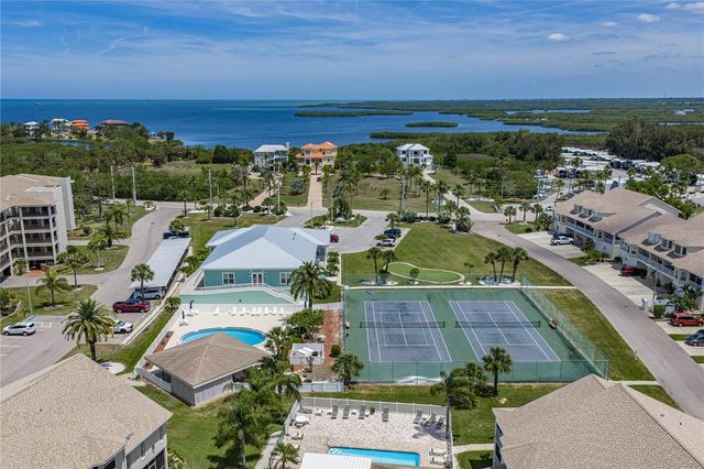 8150 BRENT STREET 725, Port Richey, FL 34668