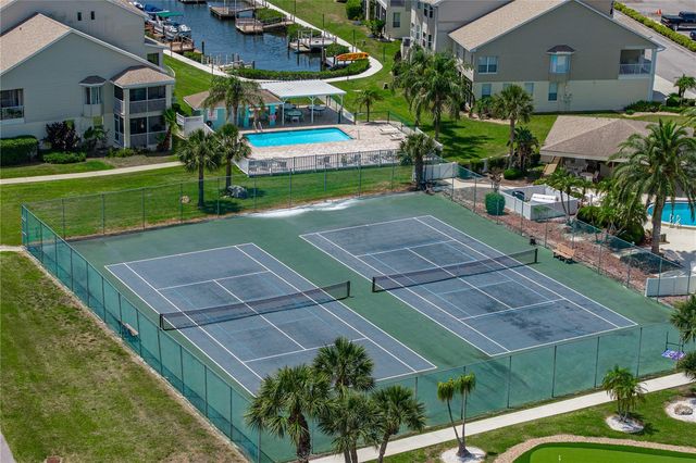 8150 BRENT STREET 725, Port Richey, FL 34668