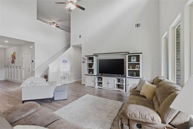 2424 Reserve Dr Drive, Westlake, LA 70669