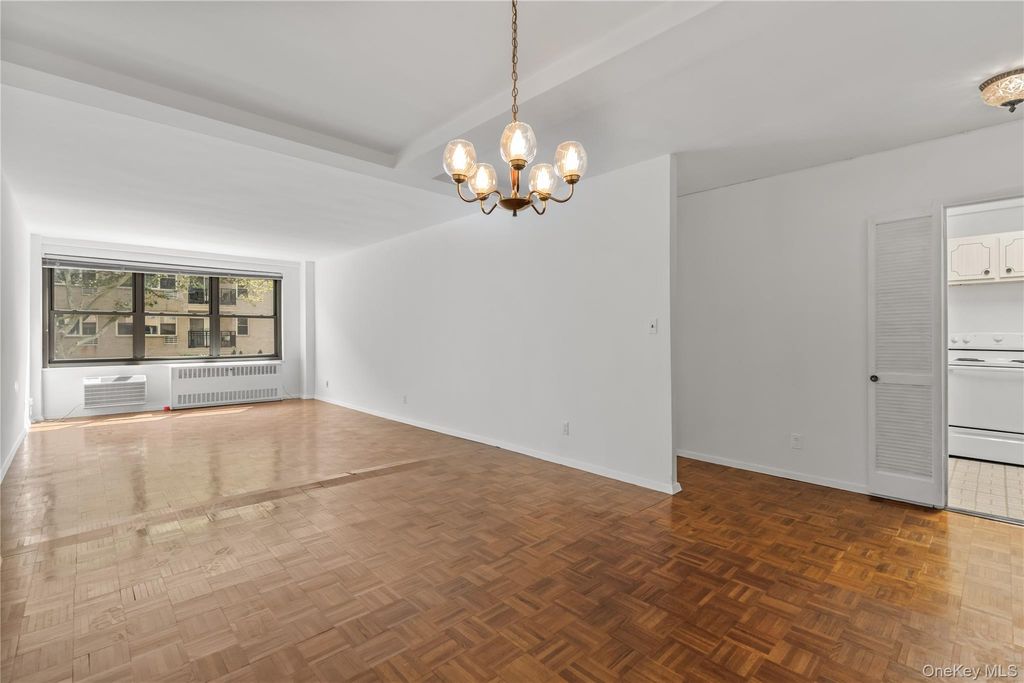 56 Doyer Avenue 2C, White Plains, NY 10605 — photo 3