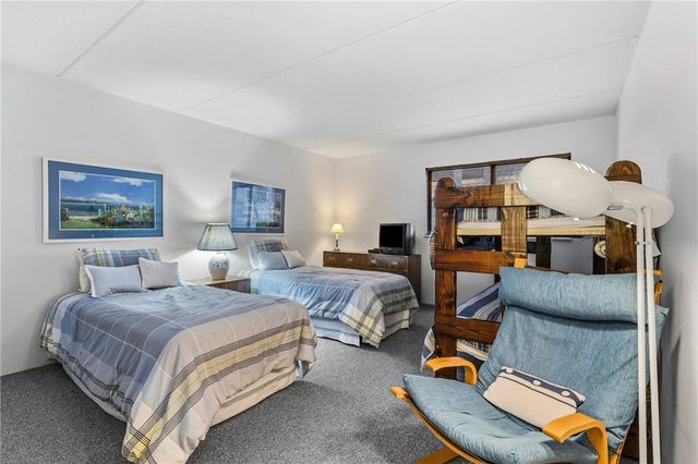 135 Cliffside Drive, South Bristol, NY 14424