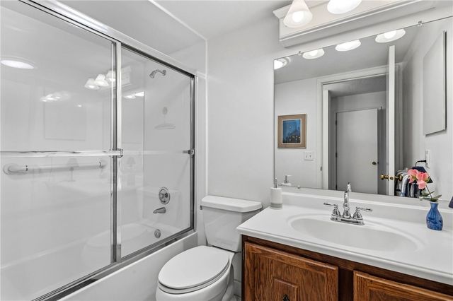 135 Cliffside Drive, South Bristol, NY 14424