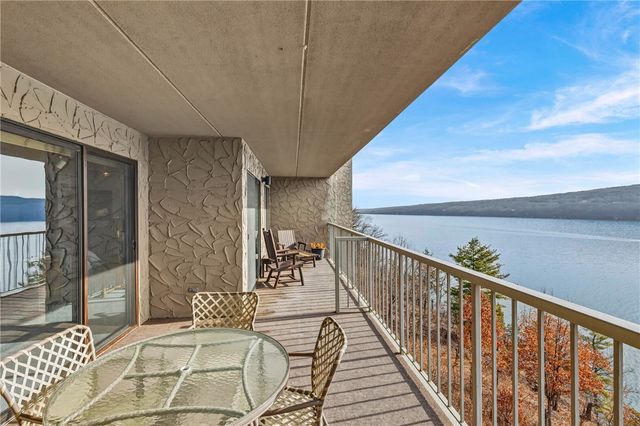 135 Cliffside Drive, South Bristol, NY 14424