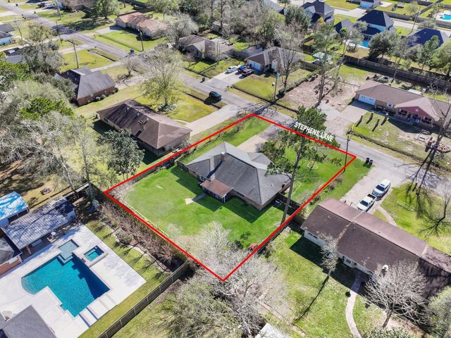 119 Stephens Lane, Lumberton, TX 77657