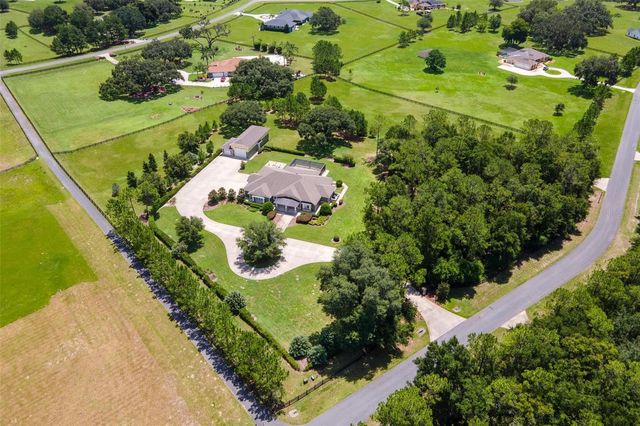 10615 NE 104TH CIRCLE, Oxford, FL 34484