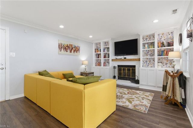 902 Copley CT, Chesapeake, VA 23320