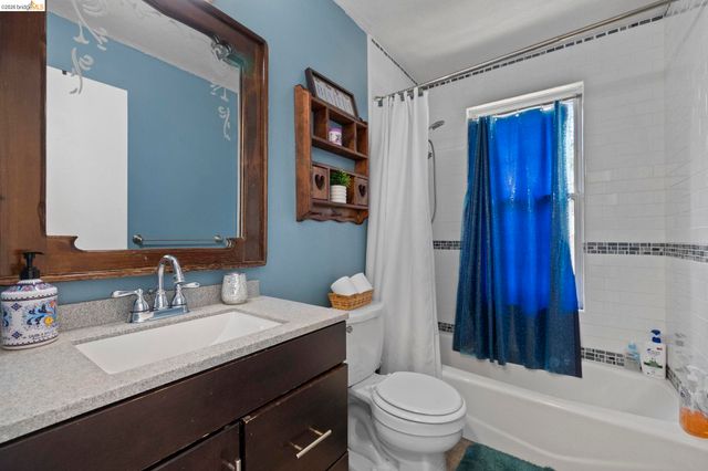 20165 Eastview Dr, Tuolumne, CA 95379