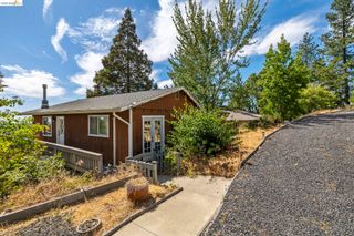 20165 Eastview Dr, Tuolumne, CA 95379