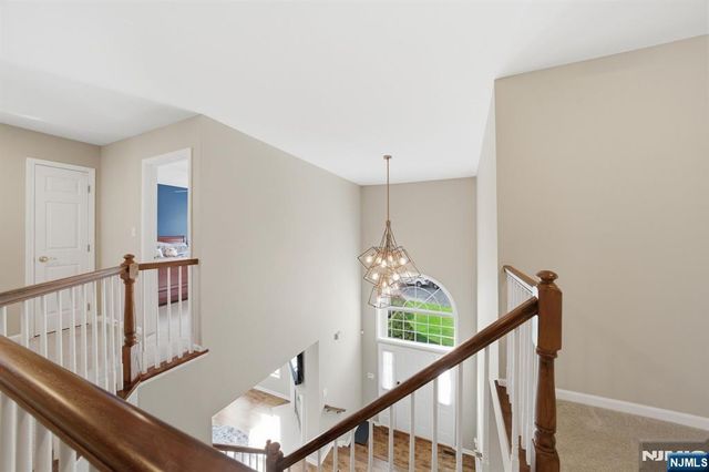22 Falling Waters, Oakland, NJ 07436