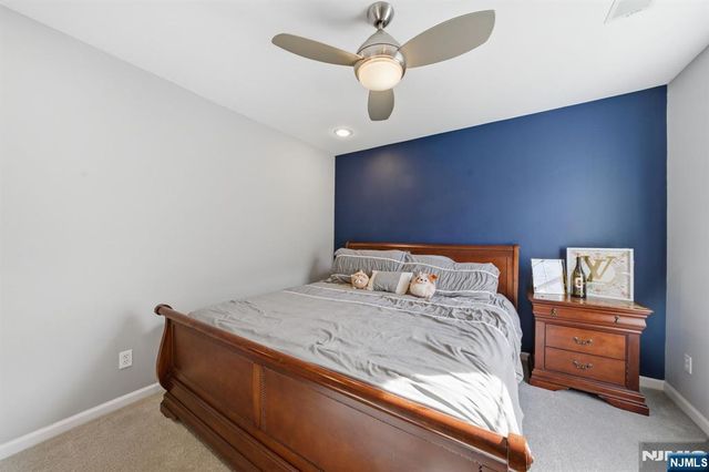 22 Falling Waters, Oakland, NJ 07436