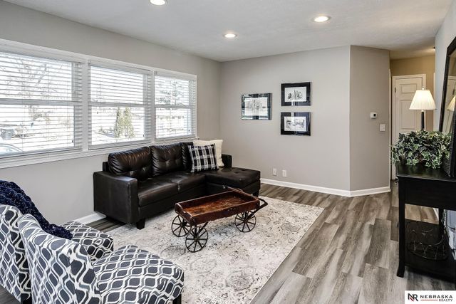 9457 Miami Street, Omaha, NE 68134