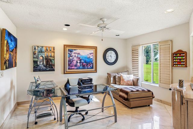 6974 Fountains Circle, Lake Worth, FL 33467