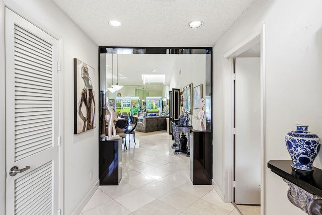 6974 Fountains Circle, Lake Worth, FL 33467