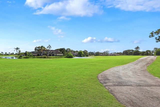 6974 Fountains Circle, Lake Worth, FL 33467