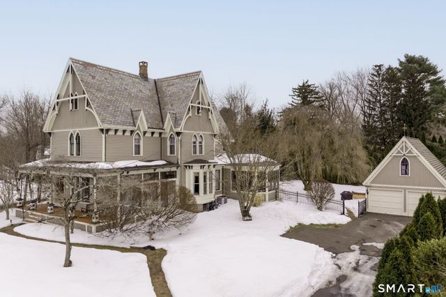 1542 Main Street, Glastonbury, CT 06033