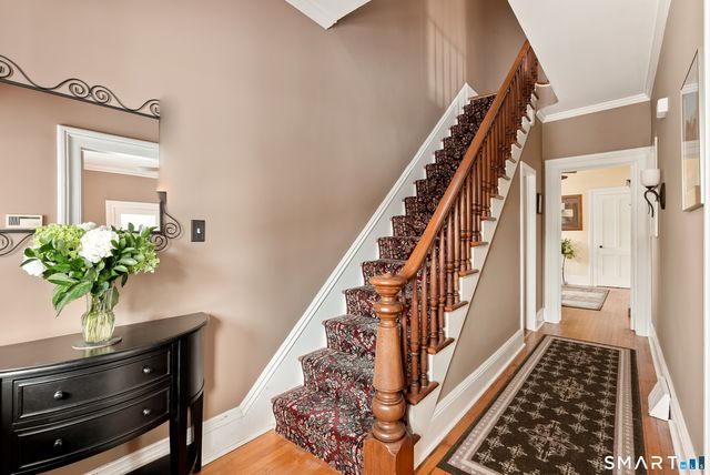 1542 Main Street, Glastonbury, CT 06033