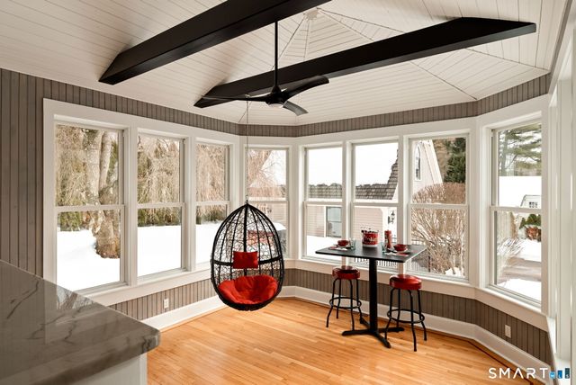 1542 Main Street, Glastonbury, CT 06033