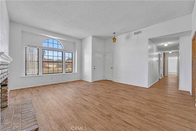 43167 Lorraine Street, Lancaster, CA 93534