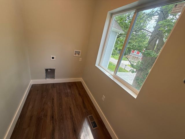 2614 Clybourne Road, Columbus, OH 43231