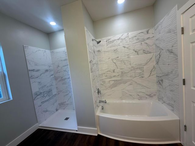 2614 Clybourne Road, Columbus, OH 43231
