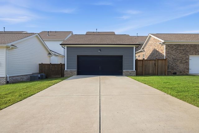 415 Dewar Dr, Franklin, TN 37064