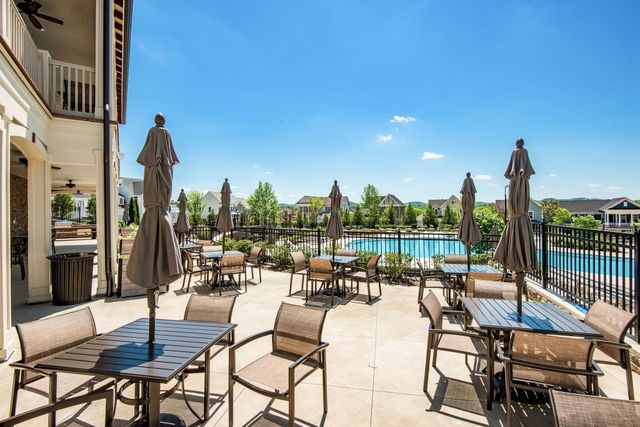 415 Dewar Dr, Franklin, TN 37064