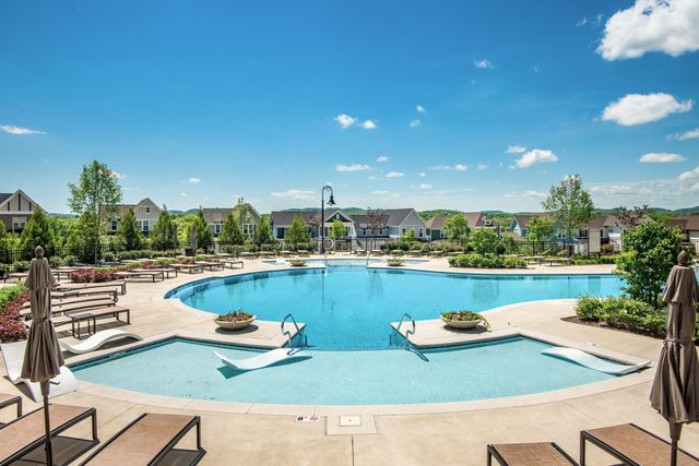 415 Dewar Dr, Franklin, TN 37064