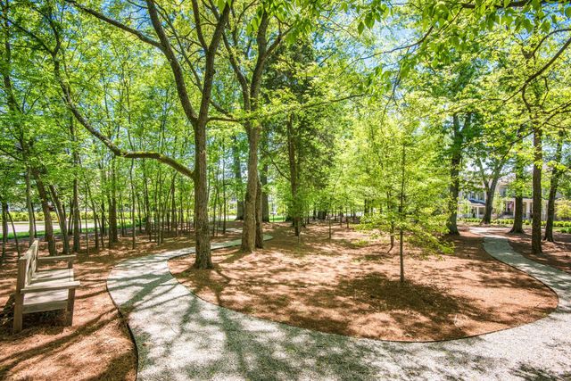 415 Dewar Dr, Franklin, TN 37064