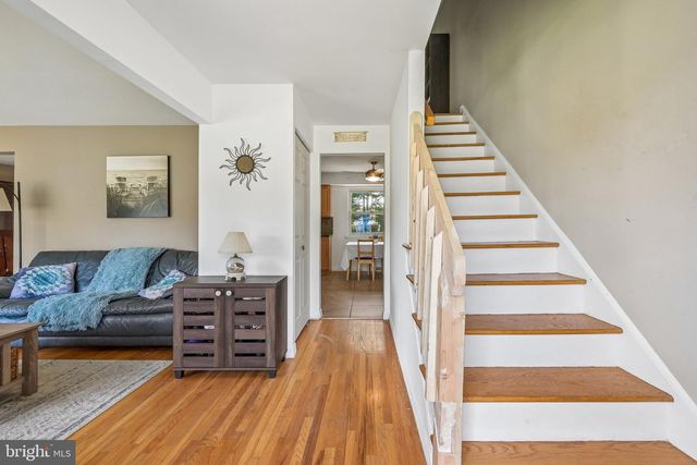 14 SCHOOL HOUSE LN, Blackwood, NJ 08012