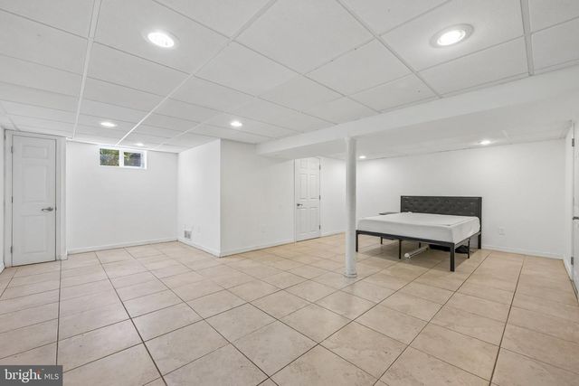 14 SCHOOL HOUSE LN, Blackwood, NJ 08012