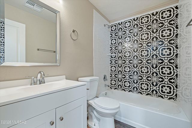 5618 E 31st Street, Tucson, AZ 85711