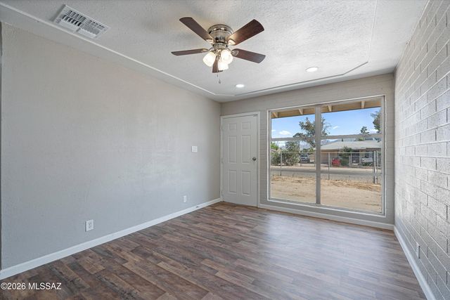 5618 E 31st Street, Tucson, AZ 85711