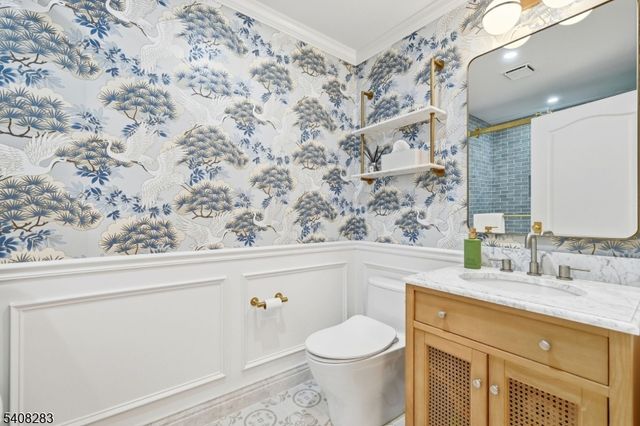 2301 Rio Vista Dr, Mahwah Twp., NJ 07430