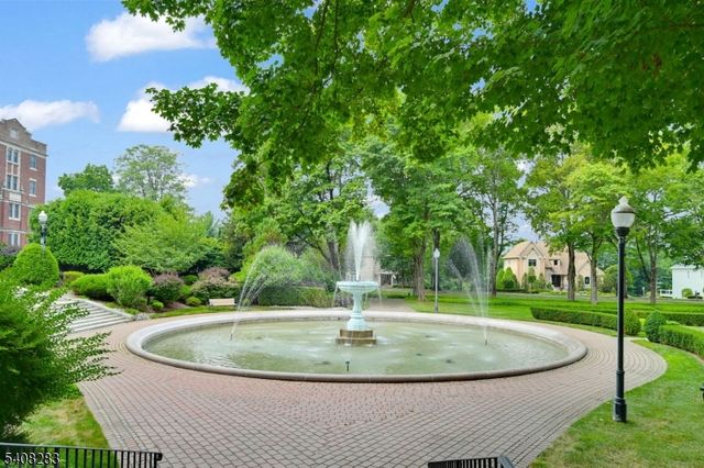 2301 Rio Vista Dr, Mahwah Twp., NJ 07430