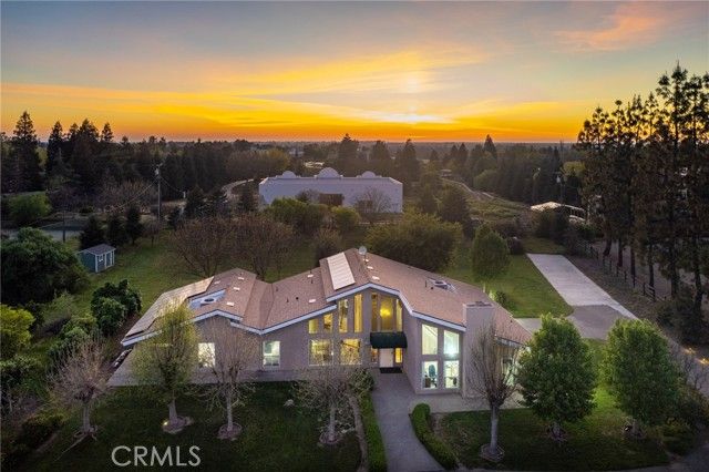 12235 Willow Avenue, Clovis, CA 93619